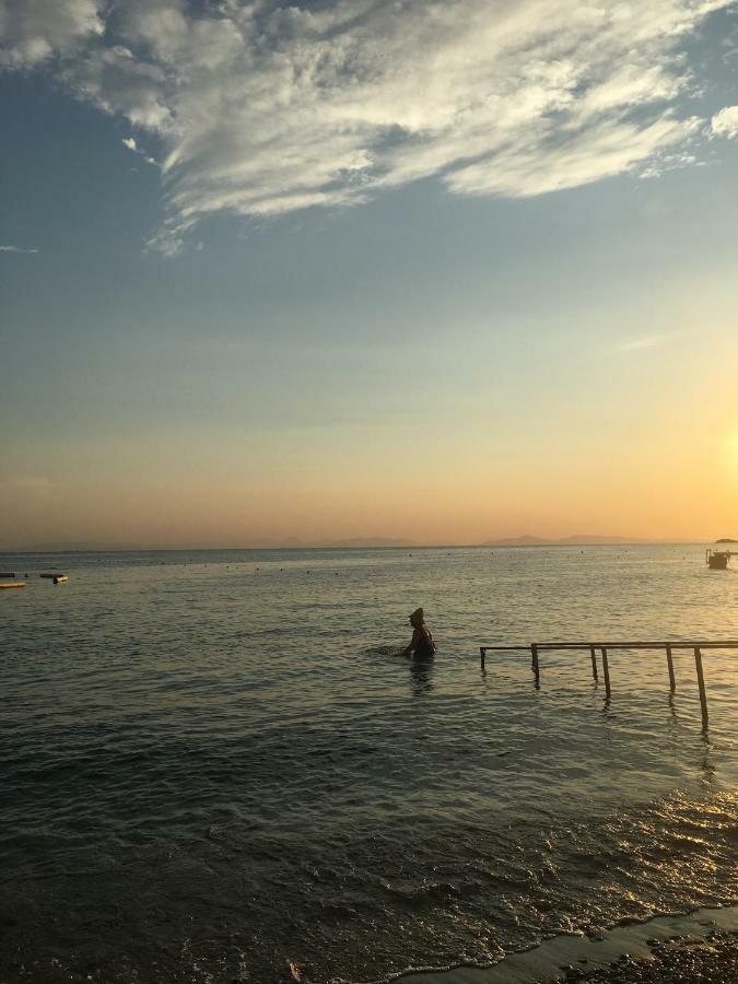 Villa Christina With Private Pool In Saronida, Near Stunning Beaches, Athens Airport & Sounio 외부 사진